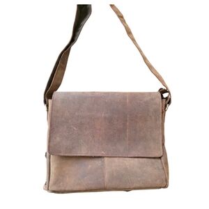 Classic Brown Leather Messenger Bag